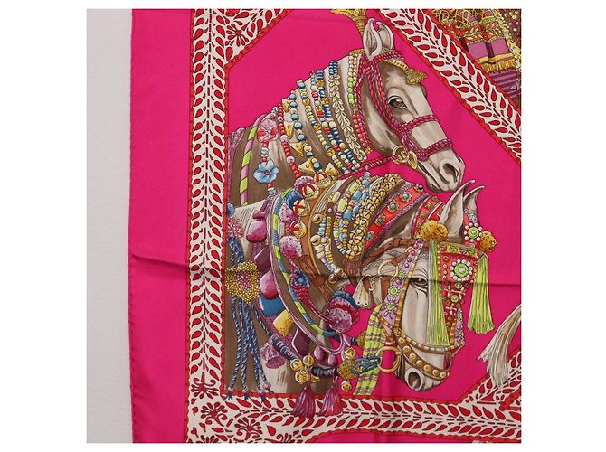 Hermès HERMES Foulard Carré 90 Seta Rosa "LA DANSE DU CHEVAL MARAWARI" Auth ki6868M Giallo - vista 5