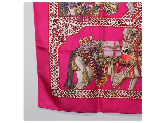 Hermès HERMES Foulard Carré 90 Seta Rosa "LA DANSE DU CHEVAL MARAWARI" Auth ki6868M Giallo - vista 8