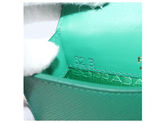 Saffiano Borsetta a spalla con catena PRADA in pelle Safiano Green Gold Auth LN130V D'oro Verde - vista 12