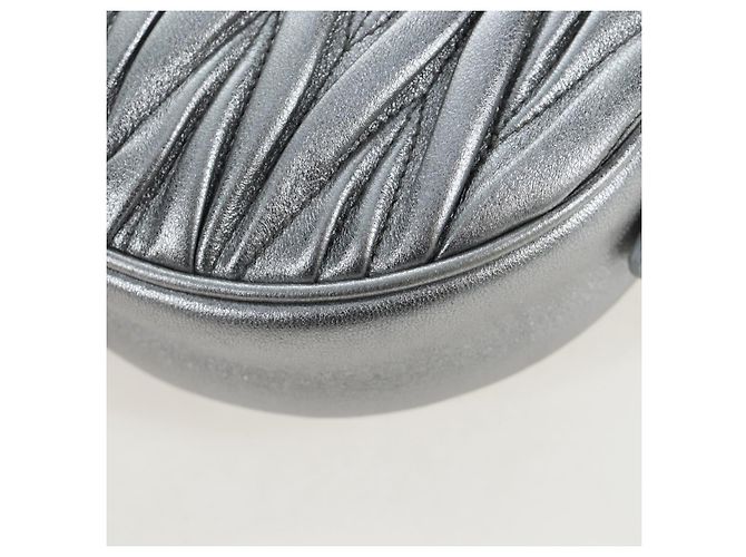 Borsa a tracolla Miu Miu Matelassé con catena in pelle 2way Argento Auth 204852M - vista 23