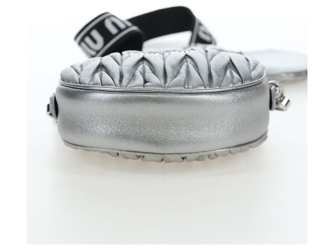 Borsa a tracolla Miu Miu Matelassé con catena in pelle 2way Argento Auth 204852M - vista 5