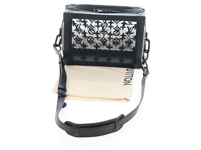LOUIS VUITTON Monogram Mesh Soft Trunk Shoulder Bag Black M53964 LV Auth 203133M Nero - vista 12