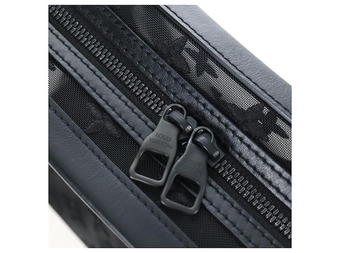 LOUIS VUITTON Monogram Mesh Soft Trunk Shoulder Bag Black M53964 LV Auth 203133M Nero - vista 20