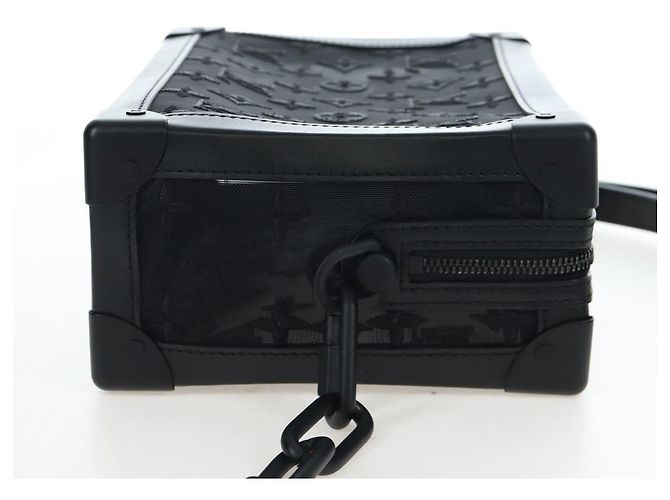 LOUIS VUITTON Monogram Mesh Soft Trunk Shoulder Bag Black M53964 LV Auth 203133M Nero - vista 4