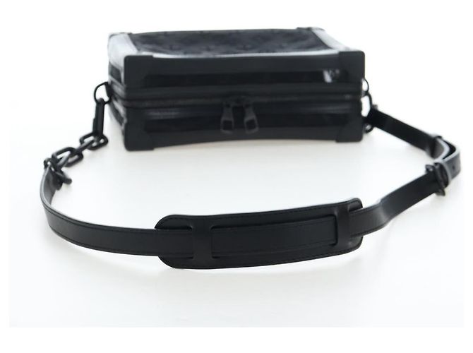 LOUIS VUITTON Monogram Mesh Soft Trunk Shoulder Bag Black M53964 LV Auth 203133M Nero - vista 7
