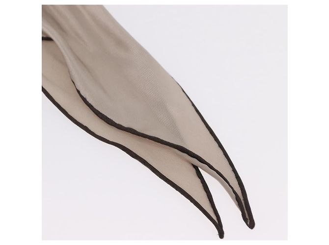 Hermès Foulard Twilly HERMES in seta Beige Auth bs37313 - vista 15