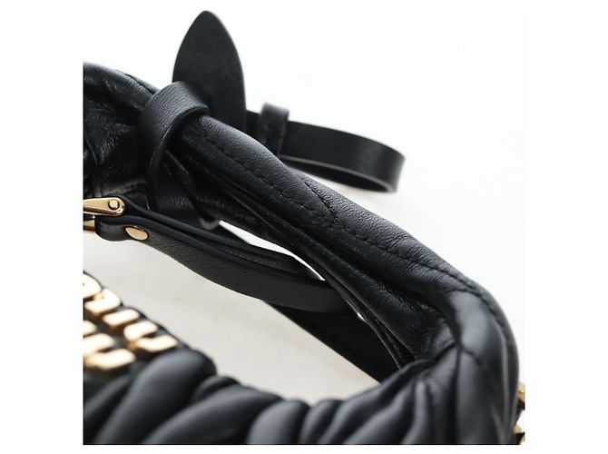 Borsa Hobo Miu Miu Matelassé in pelle 2way Nero Tono Oro Auth 167609SAM - vista 14