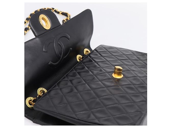 CHANEL Matelasse Big Matelasse 34 Borsa a Tracolla Lamb Skin Black CC Auth mr2970SAV Nero - vista 15