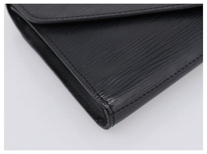 Borsa a pochette LOUIS VUITTON Epi Art Deco Nera M52632 LV Auth bs37127A Nero - vista 14