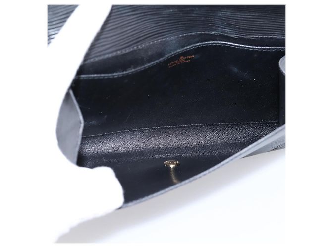 Borsa a pochette LOUIS VUITTON Epi Art Deco Nera M52632 LV Auth bs37127A Nero - vista 9
