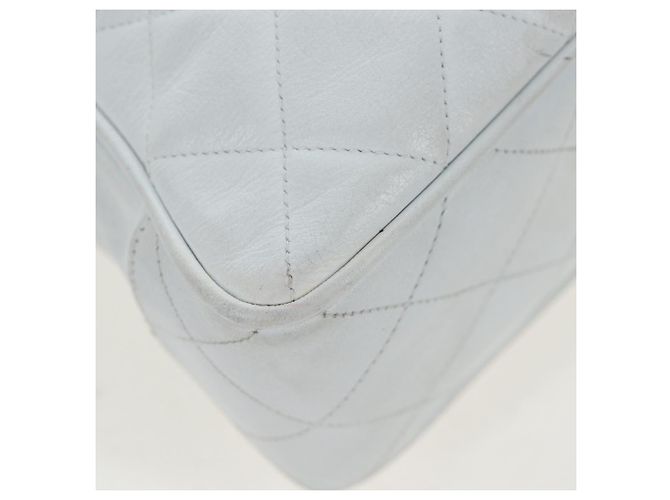 Borsa a tracolla CHANEL Matelasse con catena in pelle d'agnello Bianco Gold CC Auth bs37211 D'oro - vista 11