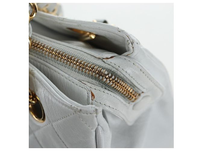 Borsa a tracolla CHANEL Matelasse con catena in pelle d'agnello Bianco Gold CC Auth bs37211 D'oro - vista 16