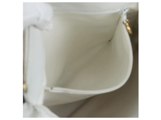 Borsa a tracolla CHANEL Matelasse con catena in pelle d'agnello Bianco Gold CC Auth bs37211 D'oro - vista 29