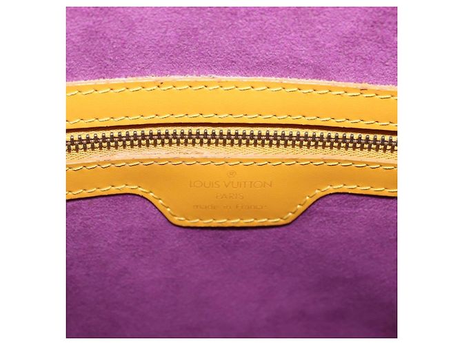 Bolso de hombro LOUIS VUITTON Epi Lussac Amarillo M52289 LV Auth ka6366 - vista 23