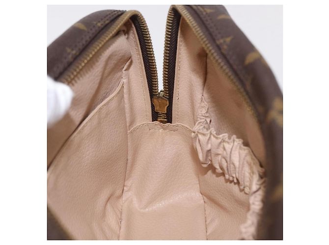 LOUIS VUITTON Monogram Trousse Toilette 28 Clutch Bag M47522 LV Auth 206244 Monogramma - vista 17