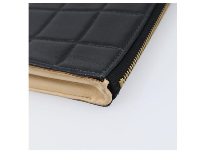 Borsa a pochette CHANEL Choco Bar in pelle d'agnello nera e oro CC Auth 206033V Nero D'oro - vista 11