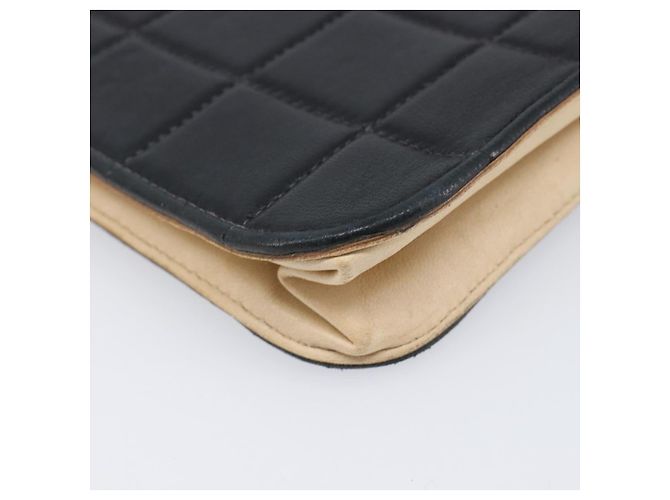 Borsa a pochette CHANEL Choco Bar in pelle d'agnello nera e oro CC Auth 206033V Nero D'oro - vista 12