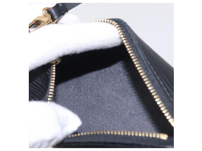 Borsa a mano LOUIS VUITTON Epi Soufflot Black M52222 LV Auth am12523V Nero - vista 24