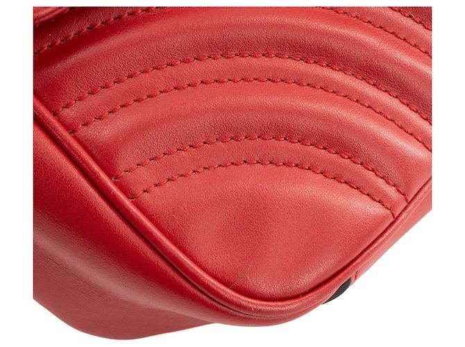 GUCCI - Borsa a tracolla GG Marmont Medium Gucci in pelle chevron rossa Rosso - vista 5