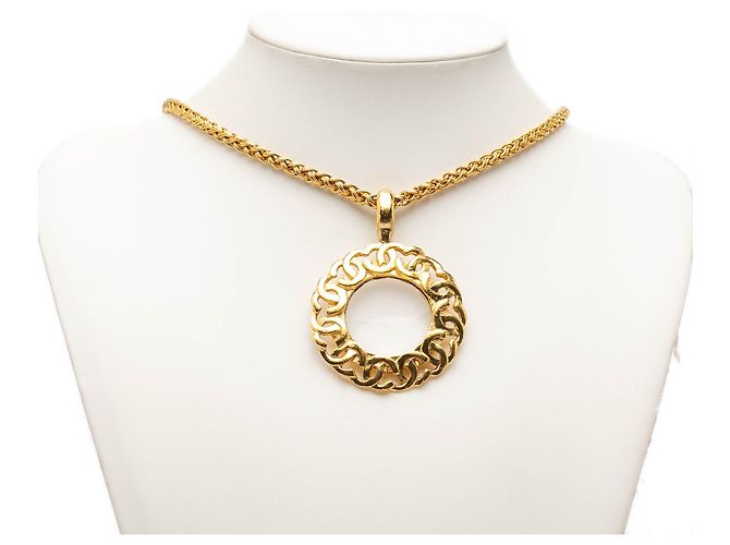 Collana lunga Chanel con pendente a lente d'ingrandimento placcata oro D'oro - vista 7