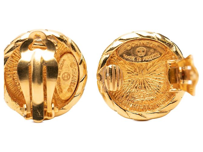 Orecchini a clip Chanel CC placcati in oro D'oro - vista 3