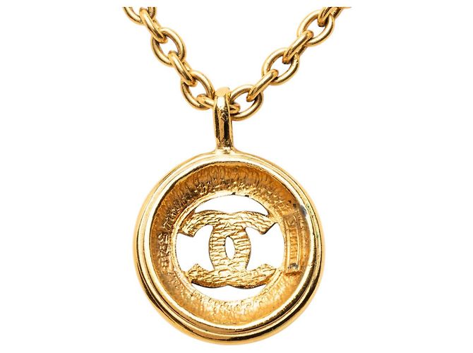 Collana con pendente rotondo Chanel CC placcato oro D'oro - vista 3