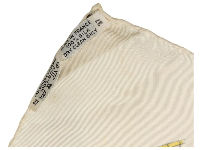 Foulard di seta Hermès Pavois bianco 90 - vista 5