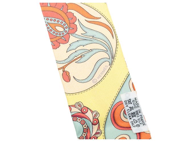 Hermès Festival des Amazones Seidentuch Twilly Grau - Ansicht 3