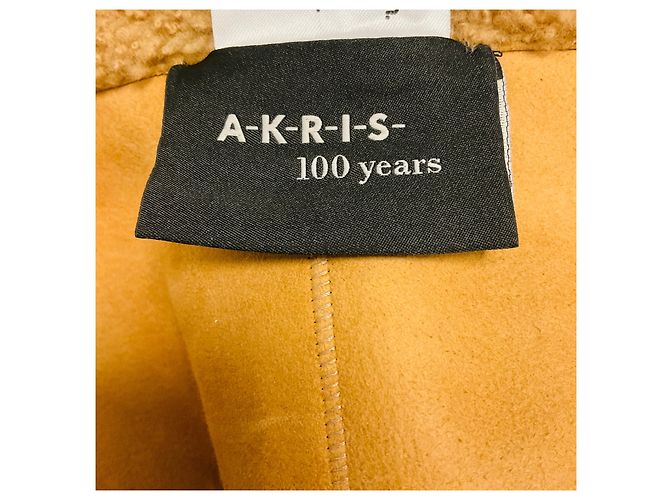 Akris Tan Lamb Shearling Zip Front Jacket Camel - view 4