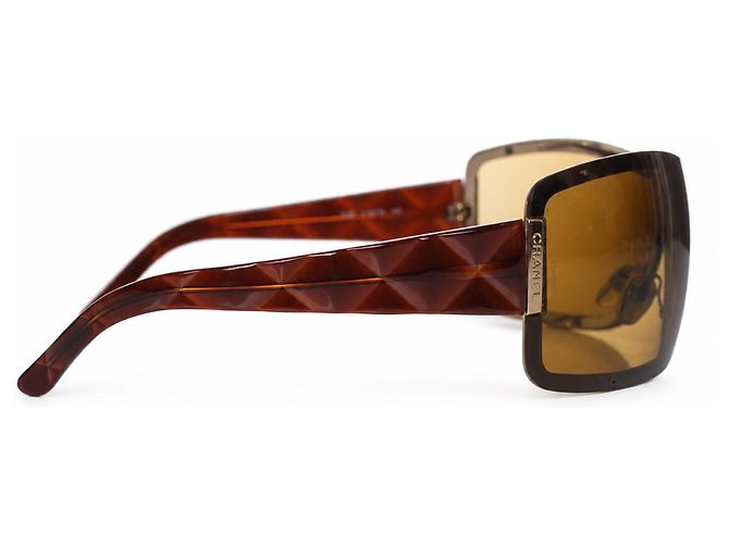 Chanel, gafas de sol shield marrones con acolchado Castaño - vista 6