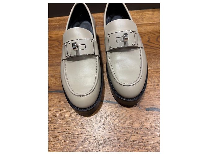 Hermès Hot Loafer in Beige Leder, Größe 38 - Ansicht 12