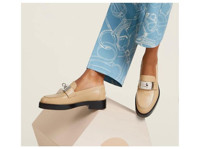 Hermès Hot Loafer in Beige Leder, Größe 38 - Ansicht 8