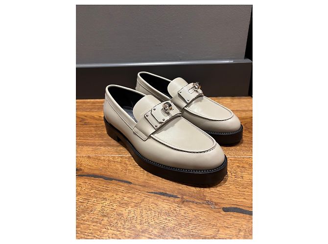 Hermès Hot Loafer in Beige Leder, Größe 38 - Ansicht 9