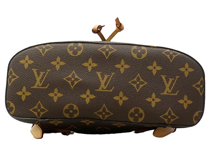 Louis Vuitton Monogram Montsouris Backpack Brown - view 3