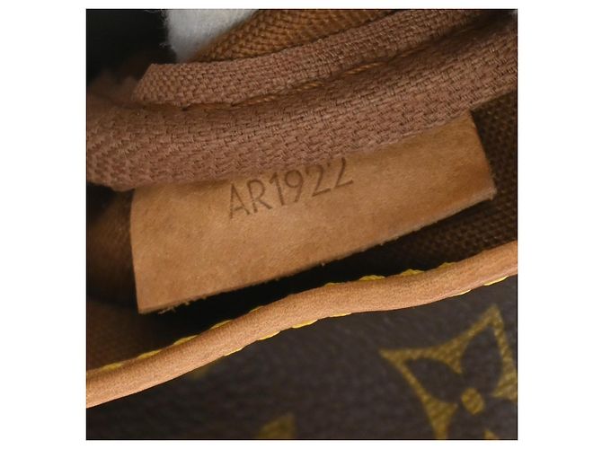 Louis Vuitton Saumur Monogram Canvas 30 Marrone - vista 7