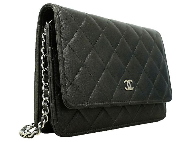 Portafoglio a spalla con catena Chanel Matelassé in Gray Marrone - vista 2