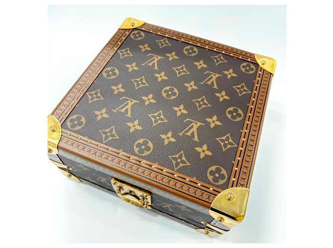 Louis Vuitton Monogram Jewelry Chest Brown - view 13