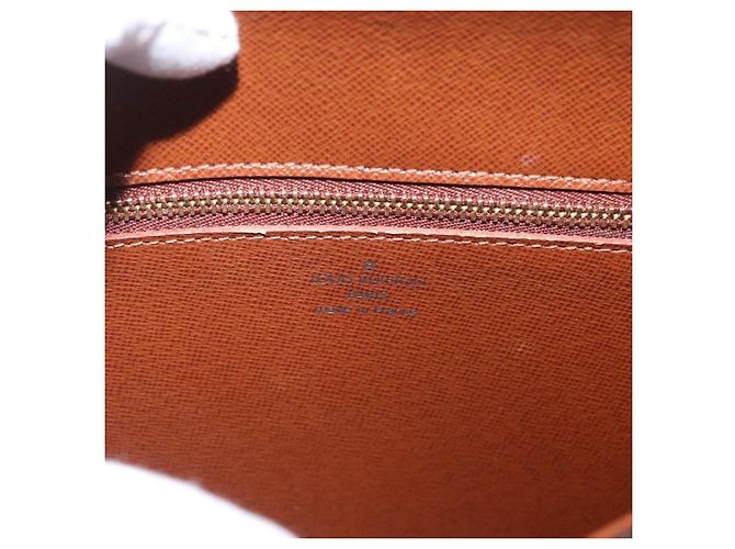 Louis Vuitton Saint Cloud Canvas Monograma GM Marrom - vista 6