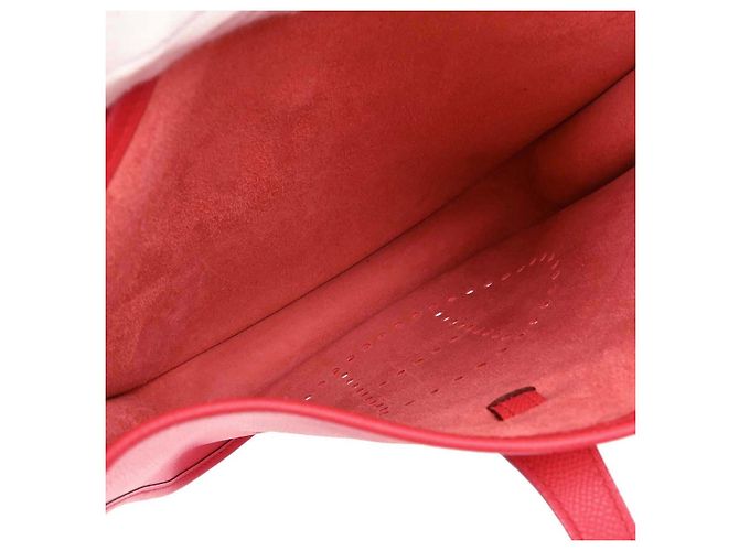 Hermès Sac Hermes Evelyne Gen III Epsom PM Rouge - vue 3