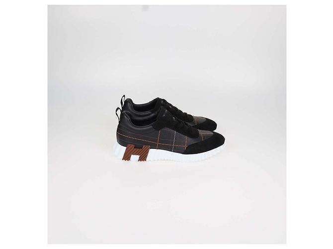 Hermès Baskets Bouncing Hermes en cuir et daim noir surpiqué - vue 3