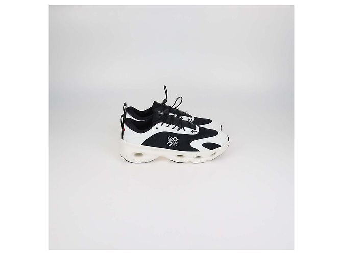 Autre Marque Loewe x ON Black,White Technical Fabric Running Cloudsolo Sneakers Nero Bianco - vista 3