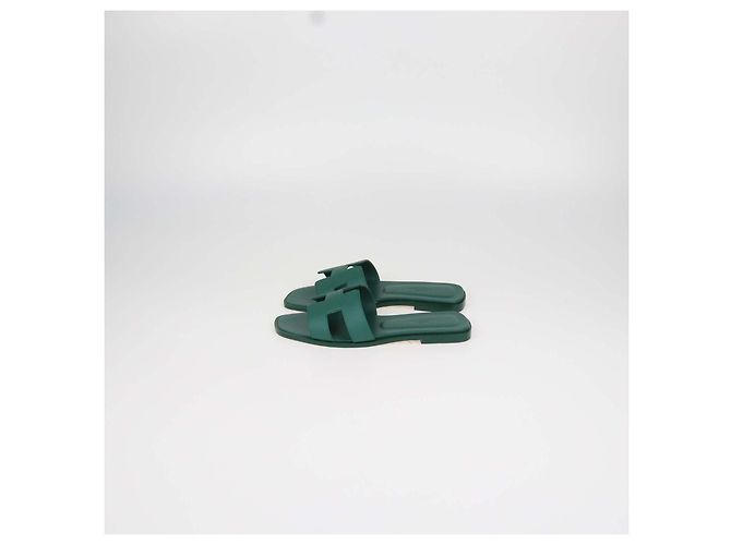 Hermès Sandali Oran Hermes in pelle Epsom Vert Oyat Verde - vista 4