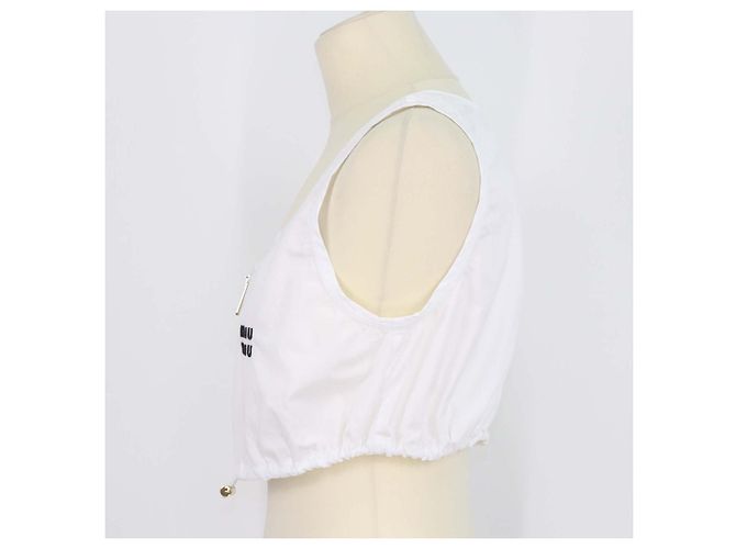 Miu Miu weißes Baumwoll-Crop-Top mit Front-Reißverschluss und Kordelzug - Ansicht 2