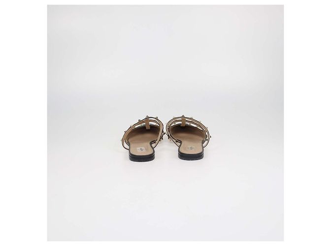 Mules basse a punta Rockstud in pelle nera Valentino Nero - vista 5