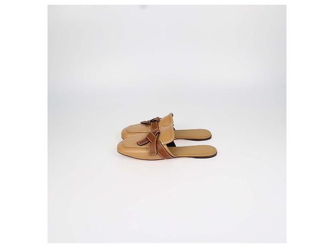 Loewe Alaia Gate Flache Mules aus Leder Tan Braun - Ansicht 4