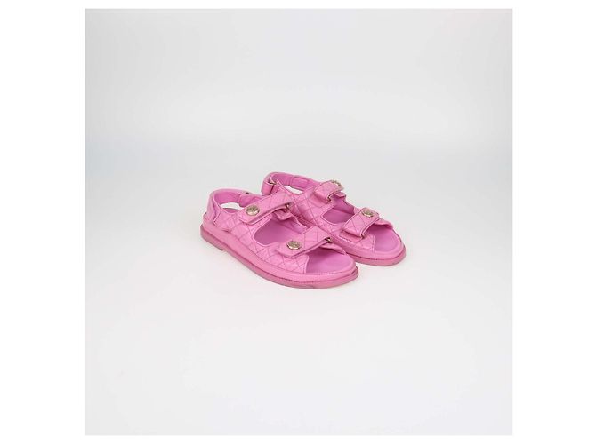 Chanel Dad Flache Sandalen aus rosa gestepptem Lackleder Pink - Ansicht 2
