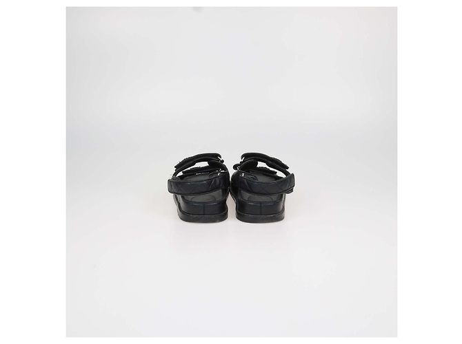 Sandali Dad in pelle matelassé nera Chanel Nero - vista 5