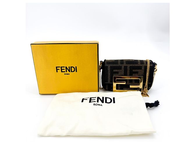 Borsa Fendi Baguette NM Zucca Canvas Mini Nero - vista 2