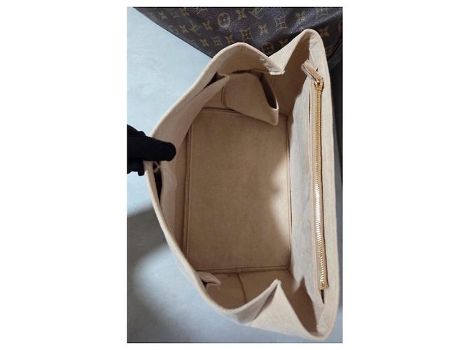 Louis Vuitton Speedy 35 Monogram Marrom Monograma - vista 15
