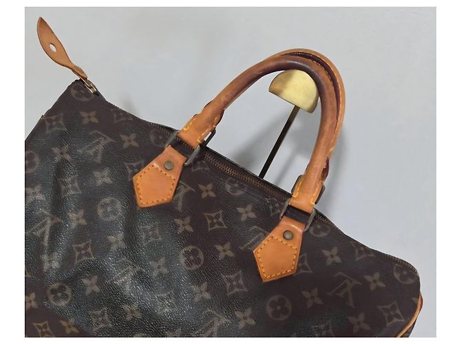 Louis Vuitton Speedy 35 Monogram Marrom Monograma - vista 8